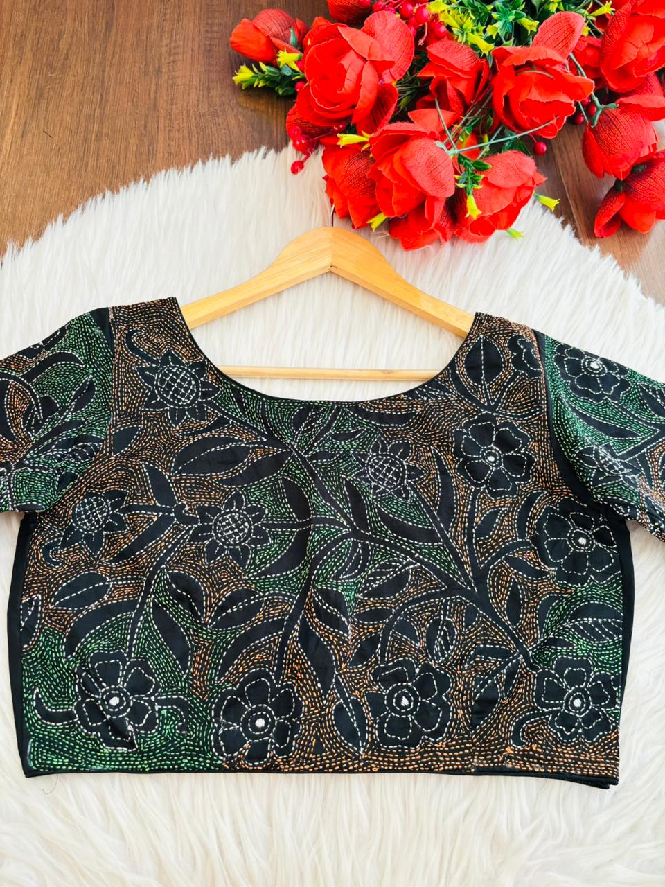Own Way-Reverse Thread Blouse