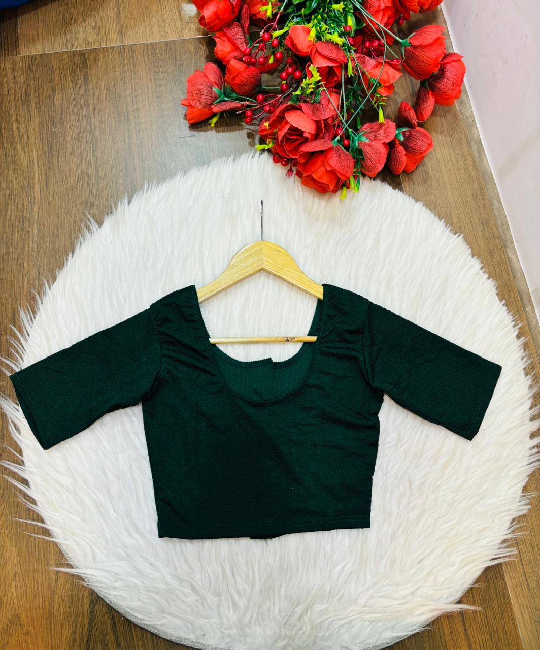Smooth Fit-Stretchable Knitted Blouse