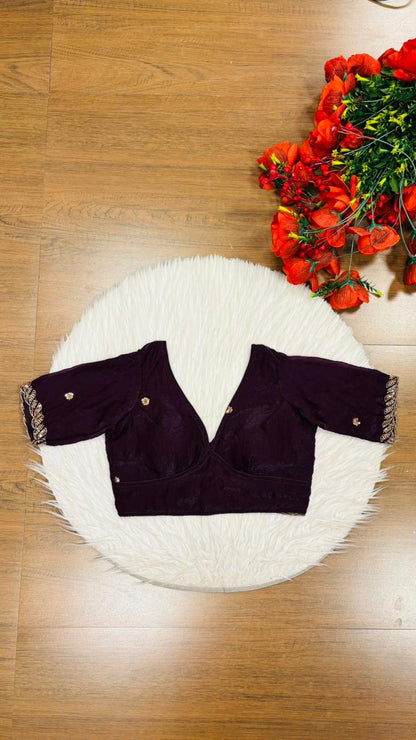 Mysterious Beauty -Fendy Silk Blouse