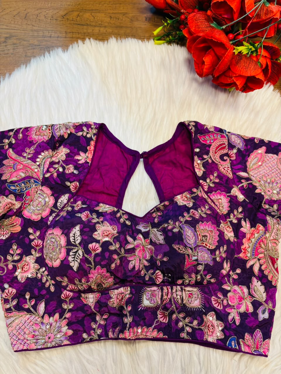 Own The Crown – Designer Zari & Sequins Crepe Blouse